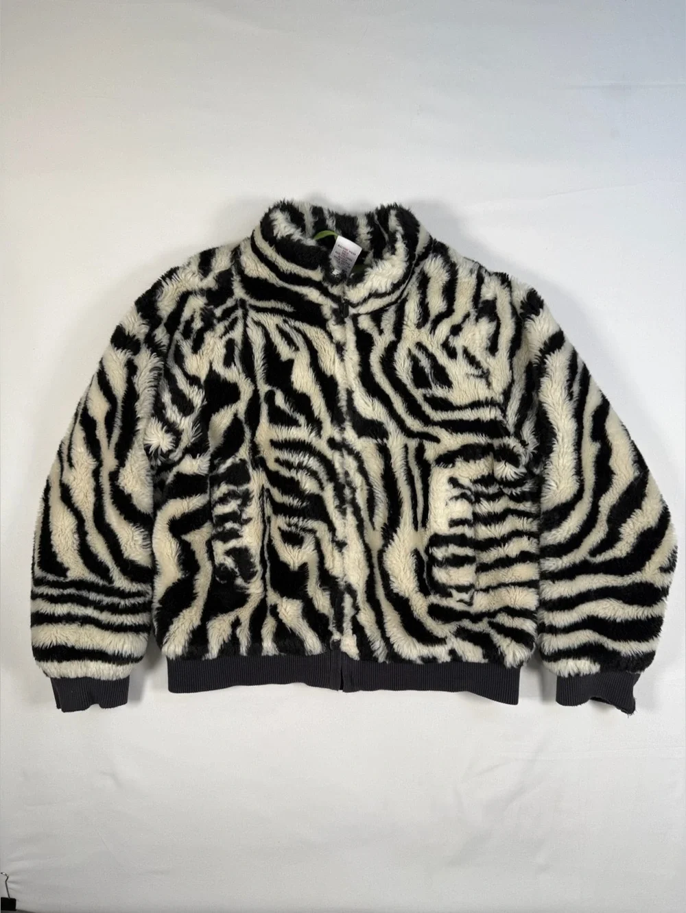 VINTAGE GYMBOREE Y2K Zebra Faux Fur Jacket Size 8 2003 Plush Animal Print